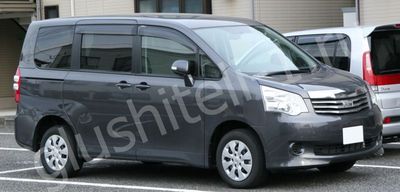 Купить глушитель, катализатор, пламегаситель Toyota Noah в Москве